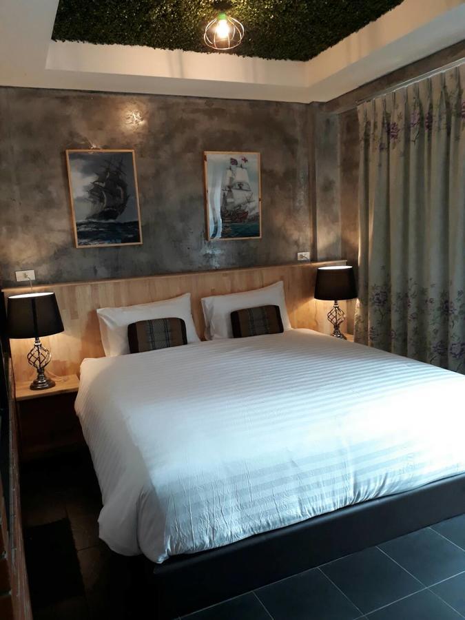 King Kong Hostel At 끄라비 외부 사진