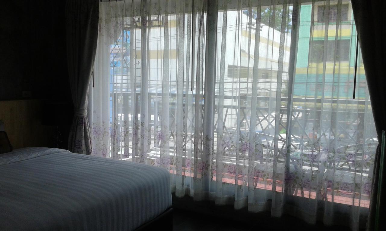 King Kong Hostel At 끄라비 외부 사진