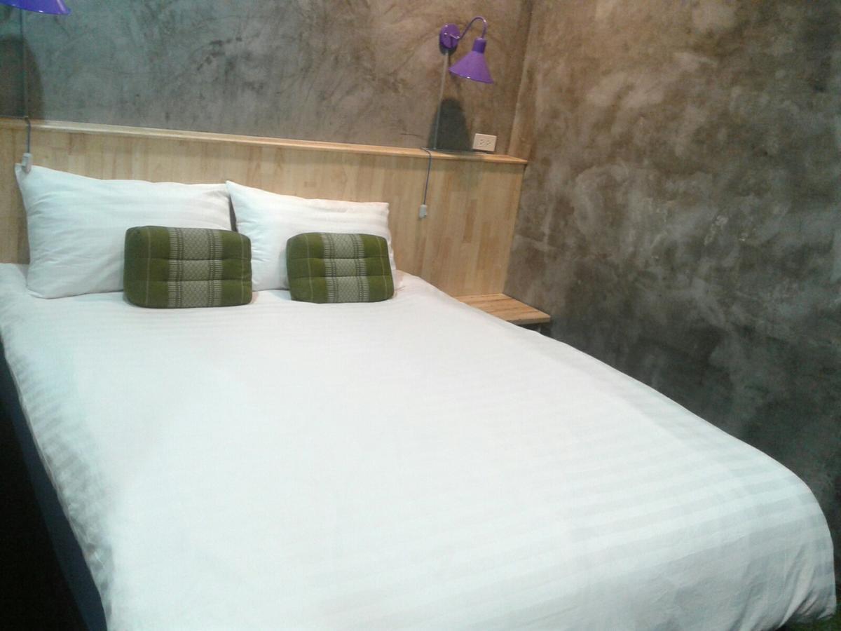 King Kong Hostel At 끄라비 외부 사진