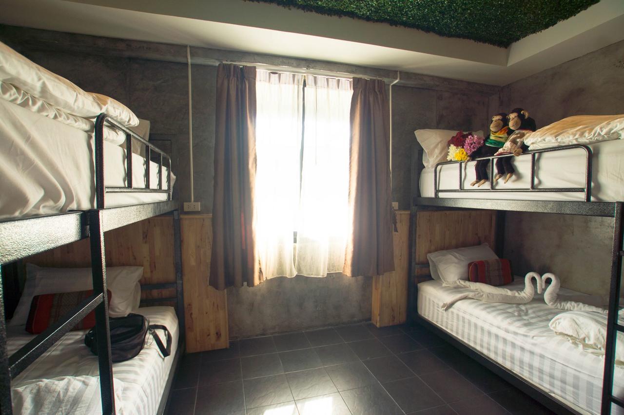 King Kong Hostel At 끄라비 외부 사진