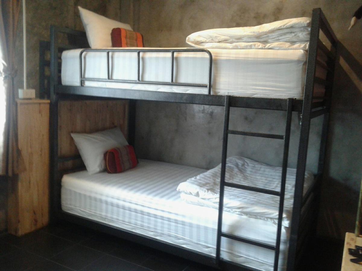 King Kong Hostel At 끄라비 외부 사진